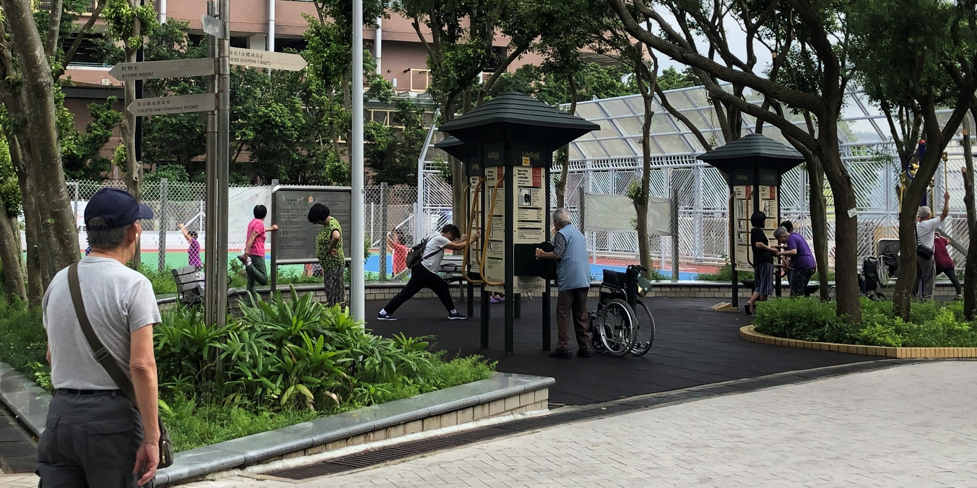 Yoyo Yoga, Hong Kong Hong Kong